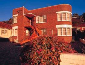Burnie HQ Apartments - Goulburn Accommodation 0