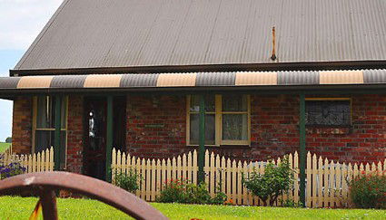 Killynaught Spa Cottages - Goulburn Accommodation 2