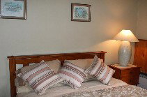 Woodbridge Hill Cottage - Goulburn Accommodation 2