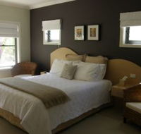 CeeSpray on Owen Bed and Breakfast - Goulburn Accommodation