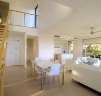 Rainbow Sea Resort - Goulburn Accommodation