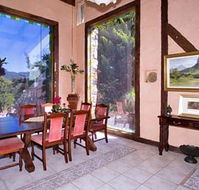 Castle On The Hill Bed and Breakfast - Goulburn Accommodation