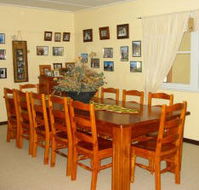 Bokhara Hutz - Goulburn Accommodation