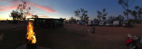 Lightning Ridge Tourist Park - Goulburn Accommodation 3