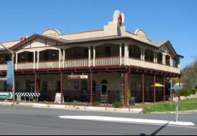 The Royal Hotel Adelong - Goulburn Accommodation 0