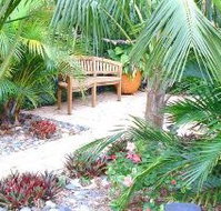 Azura Beach House Bed and Breakfast - Goulburn Accommodation