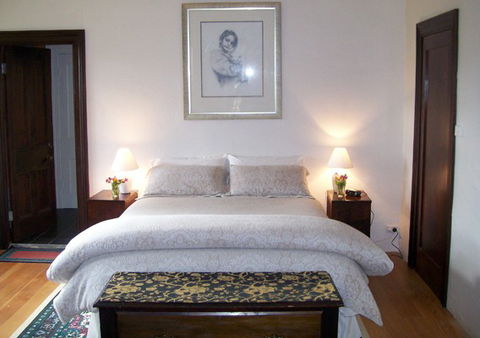 Accommodation Pinn Cottage - Goulburn Accommodation 3