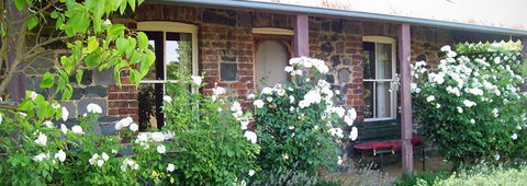 Accommodation Pinn Cottage - Goulburn Accommodation 4