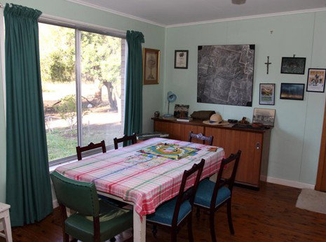 Ramsay Retro Farmstay - Goulburn Accommodation 0