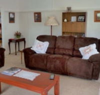 Brookmount Retreat - Goulburn Accommodation
