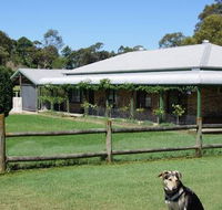 Blackthorn Hill Retreat - Goulburn Accommodation