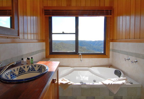 Bodhi View - Goulburn Accommodation 5