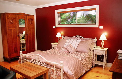 Amazing Country Escapes - Evanslea By The River - Goulburn Accommodation 2