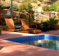 Amazing Country Escapes - Wombadah Guesthouse - Goulburn Accommodation