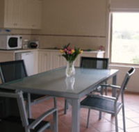 Burns B and B and Yabby Farm - Goulburn Accommodation