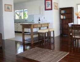 Shoal Cottage - Goulburn Accommodation 0