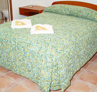 R  R  Woodgate Beach - Goulburn Accommodation