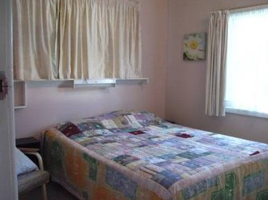 Lisianna Holiday Apartments - Goulburn Accommodation 5