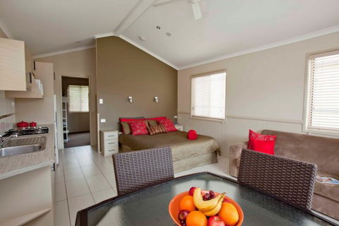 Fraser Lodge Holiday Park - Goulburn Accommodation 2