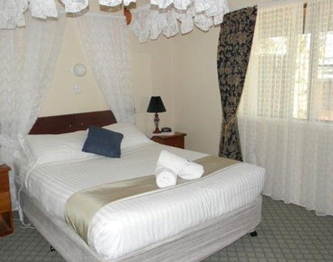 Murray Gardens Country Cottages And Motel - Goulburn Accommodation 4