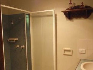 Lilypilly Lodge - Holiday Home - Goulburn Accommodation 0