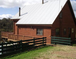 Eagles Rest - Holiday Home - Goulburn Accommodation 6