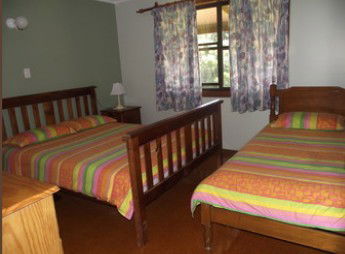 Oodgeroo - Chalet - Goulburn Accommodation 4