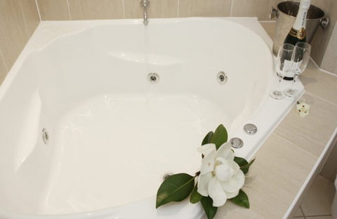 Country Comfort Toowoomba - Goulburn Accommodation 5
