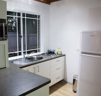 Homewood Cottages - Goulburn Accommodation