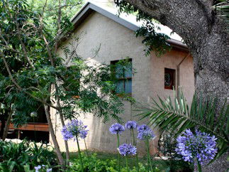Homewood Cottages - Goulburn Accommodation 5