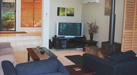 Ravensbourne Escape Silverwood Lodge - Goulburn Accommodation 2