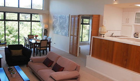 Ravensbourne Escape Silverwood Lodge - Goulburn Accommodation 3