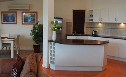 Ravensbourne Escape Kookaburra Kottage - Goulburn Accommodation 2
