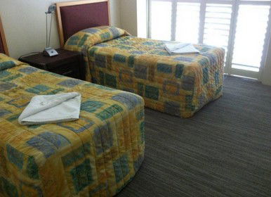 Grand Apartments - Goulburn Accommodation 3