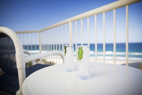 BreakFree Beachpoint Apartments - Goulburn Accommodation 3