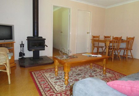 Tinglewood Cabins - Goulburn Accommodation 1