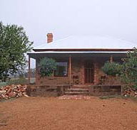 York Cottages - Goulburn Accommodation