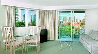 Emerald Apartments - Goulburn Accommodation 0