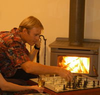 Birds 'n' Bloom Cottages - Goulburn Accommodation