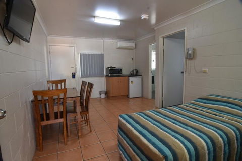 Billabong Motor Inn - Goulburn Accommodation 16