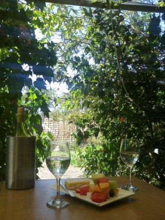 Yarckcottage - Goulburn Accommodation 5
