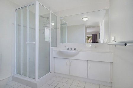 Chidori Court - Goulburn Accommodation 5