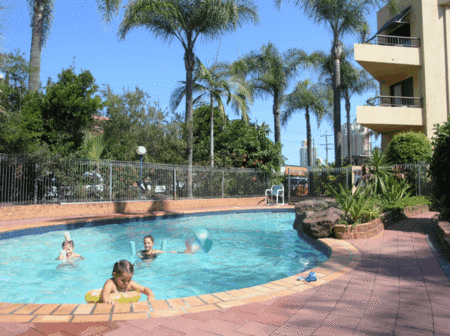 Grangewood Court Holiday Apartments - Goulburn Accommodation