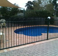 Golden Guitar Motor Inn - Goulburn Accommodation