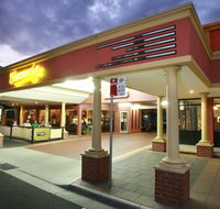 The Commodore Motor Inn - Goulburn Accommodation
