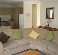 Pacific Sun Gold Coast Holiday Townhouse - Goulburn Accommodation