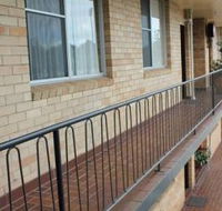 AZA Motel - Goulburn Accommodation