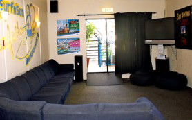 Surf N Sun Beachside Backpackers - Goulburn Accommodation 4