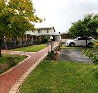 Park Avenue Holiday Units - Goulburn Accommodation