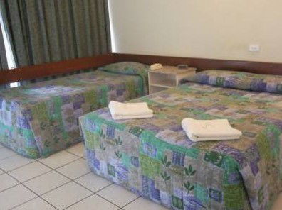 Palms Motel - Goulburn Accommodation 2
